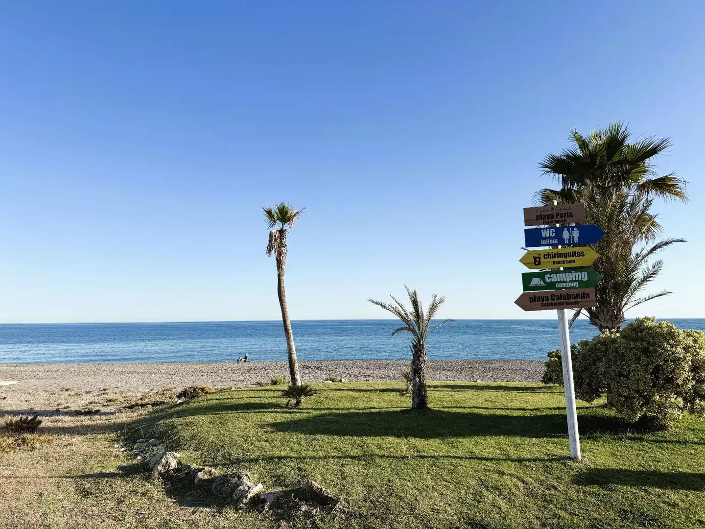 Vista exterior de Pis de lloguer en Motril amb Terrassa, Moblat i Piscina comunitària