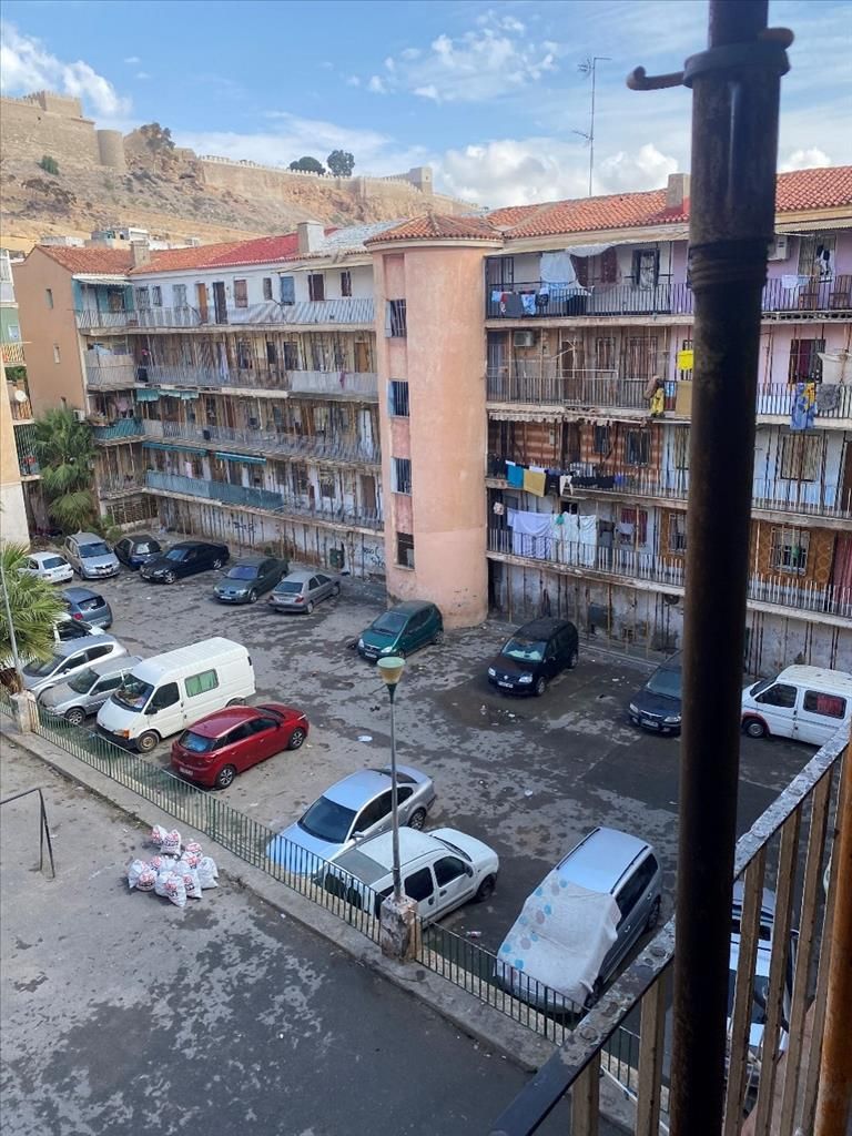 Parking de Piso en venta en  Almería Capital