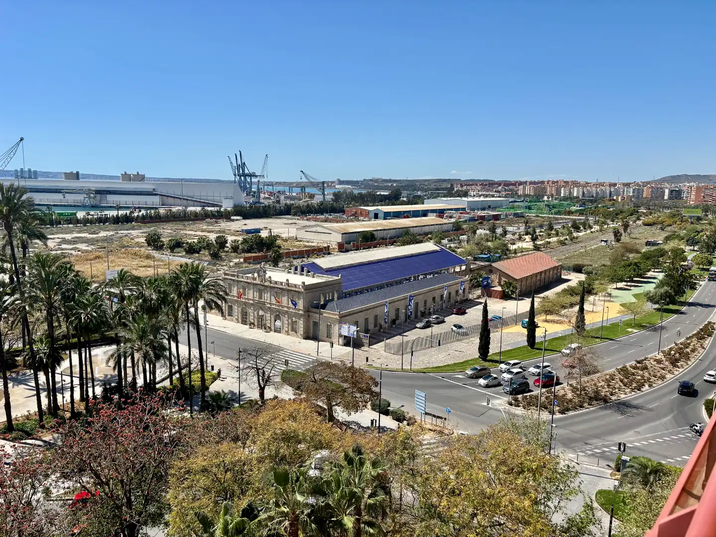 Vista exterior de Pis en venda en Alicante / Alacant amb Calefacció i Terrassa