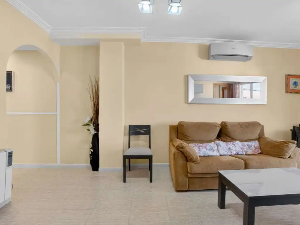 Apartamento con ascensor en venta en Calle Campoamor, imagen 6