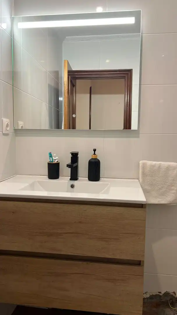 Bathroom of Flat for sale in Cangas de Onís, Asturias