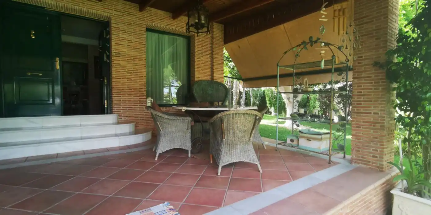 Terrassa de Casa o xalet en venda en Elche / Elx amb Aire condicionat, Jardí privat i Terrassa