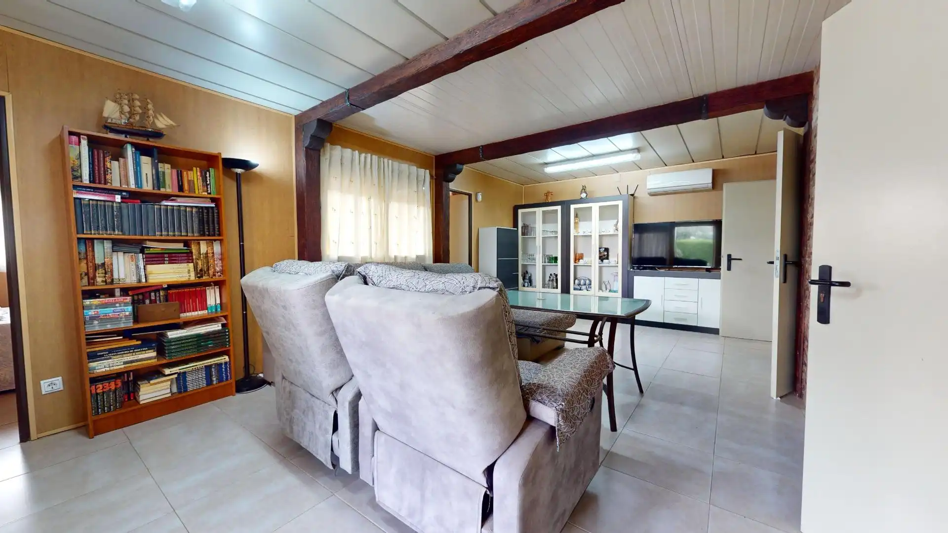 Sala de estar de Casa o chalet en venta en Córdoba con Aire acondicionado, Calefacción y Jardín privado