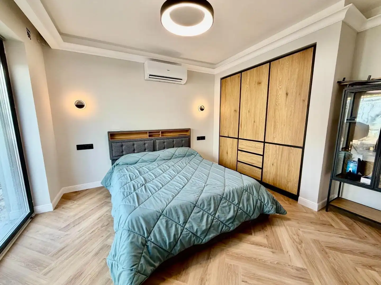 Dormitori de Casa o xalet en venda en Alicante / Alacant amb Aire condicionat, Calefacció i Terrassa