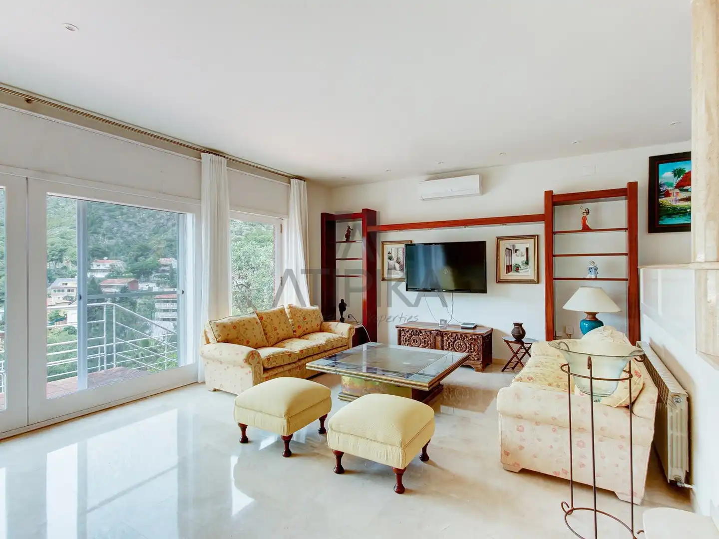 Sala de estar de Casa o chalet en venta en Castelldefels con Aire acondicionado, Calefacción y Terraza
