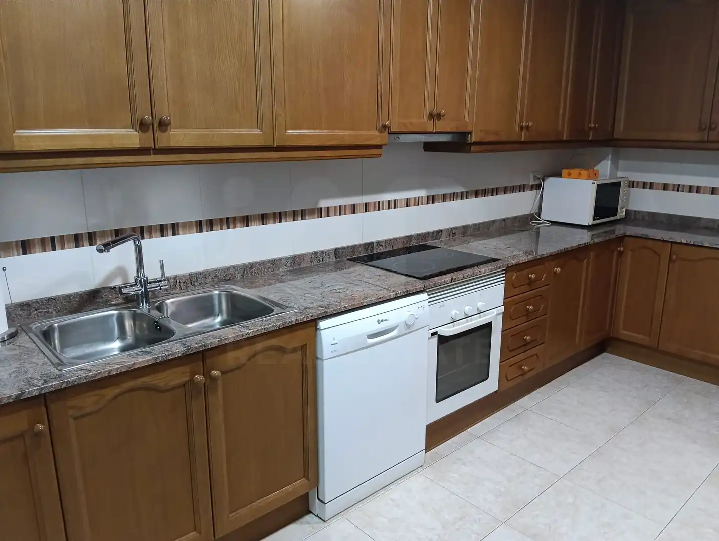 Cocina de Casa adosada en venta en Onda con Aire acondicionado, Calefacción y Terraza