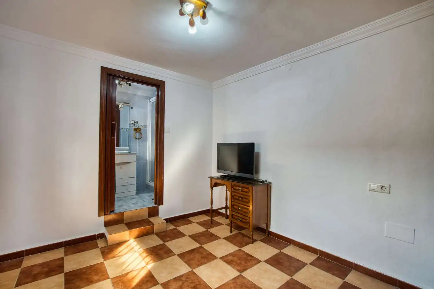 Country homes for sale in N/A, 12, Camino Viejo de Málaga