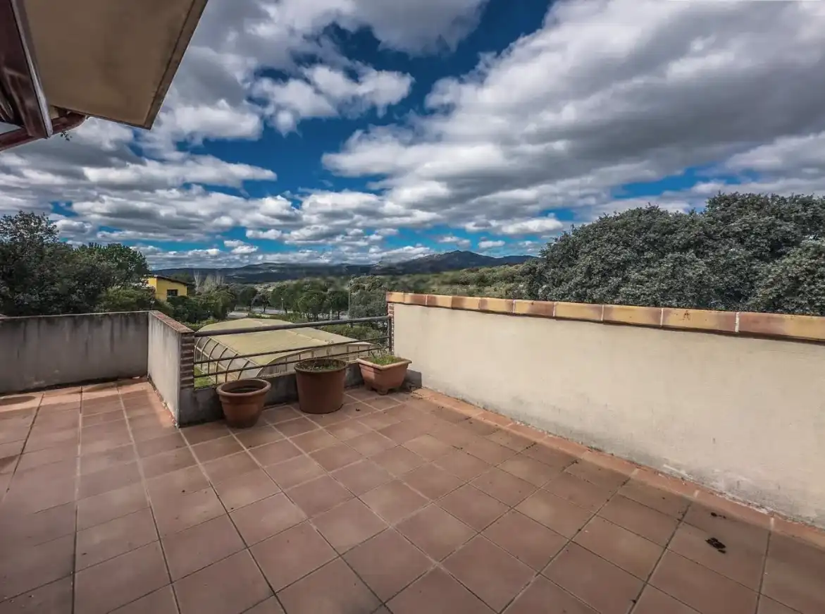 Terraza de Casa o chalet en venta en Colmenar del Arroyo con Aire acondicionado, Calefacción y Piscina