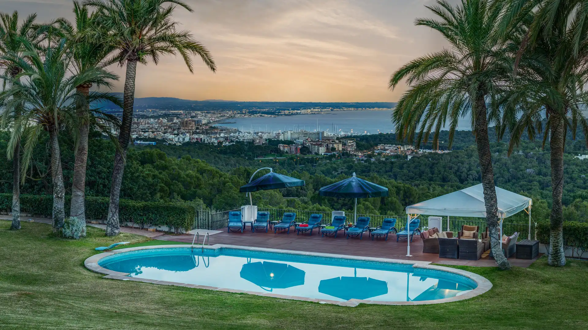 Piscina de Casa o chalet en venta en  Palma de Mallorca con Aire acondicionado, Calefacción y Parquet