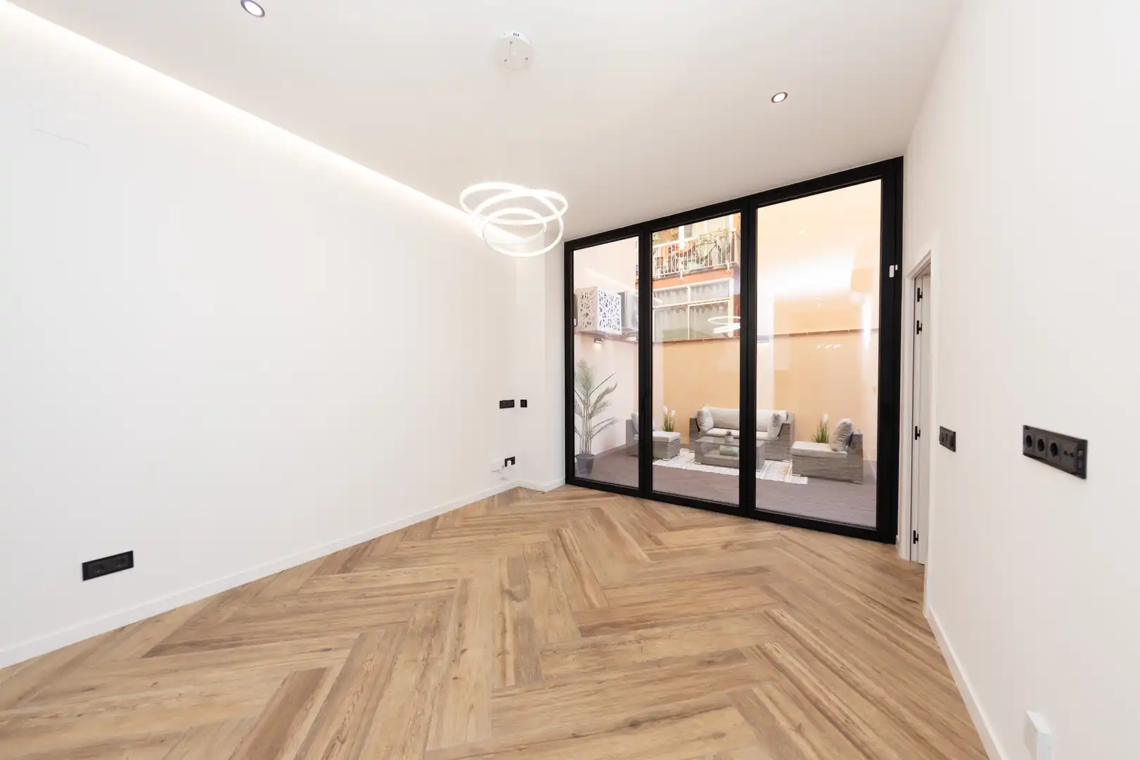 Piso en venta en Barcelona con Aire acondicionado, Calefacción y Terraza
