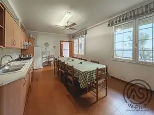 Menjador de Casa o xalet en venda en La Puebla de Híjar amb Aire condicionat, Calefacció i Jardí privat