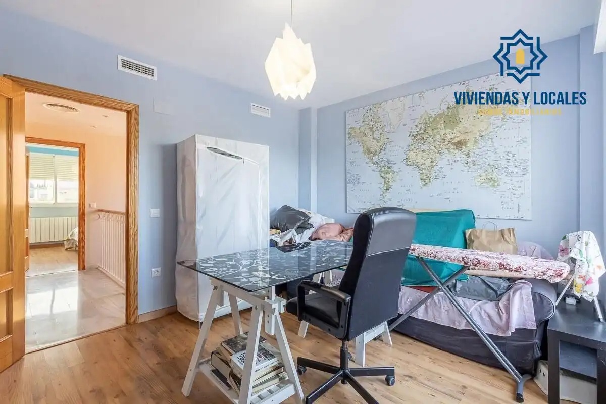 Detached house with pool for sale in Calle Calle Venus, imagen 19