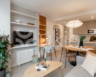 Living room of Apartment to rent in  Madrid Capital  with Air Conditioner, Heating and Furnished