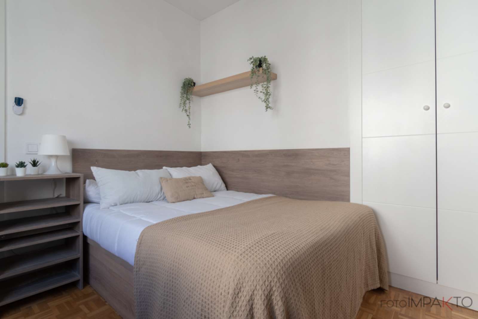 Flat for share in Almenara -Ventilla