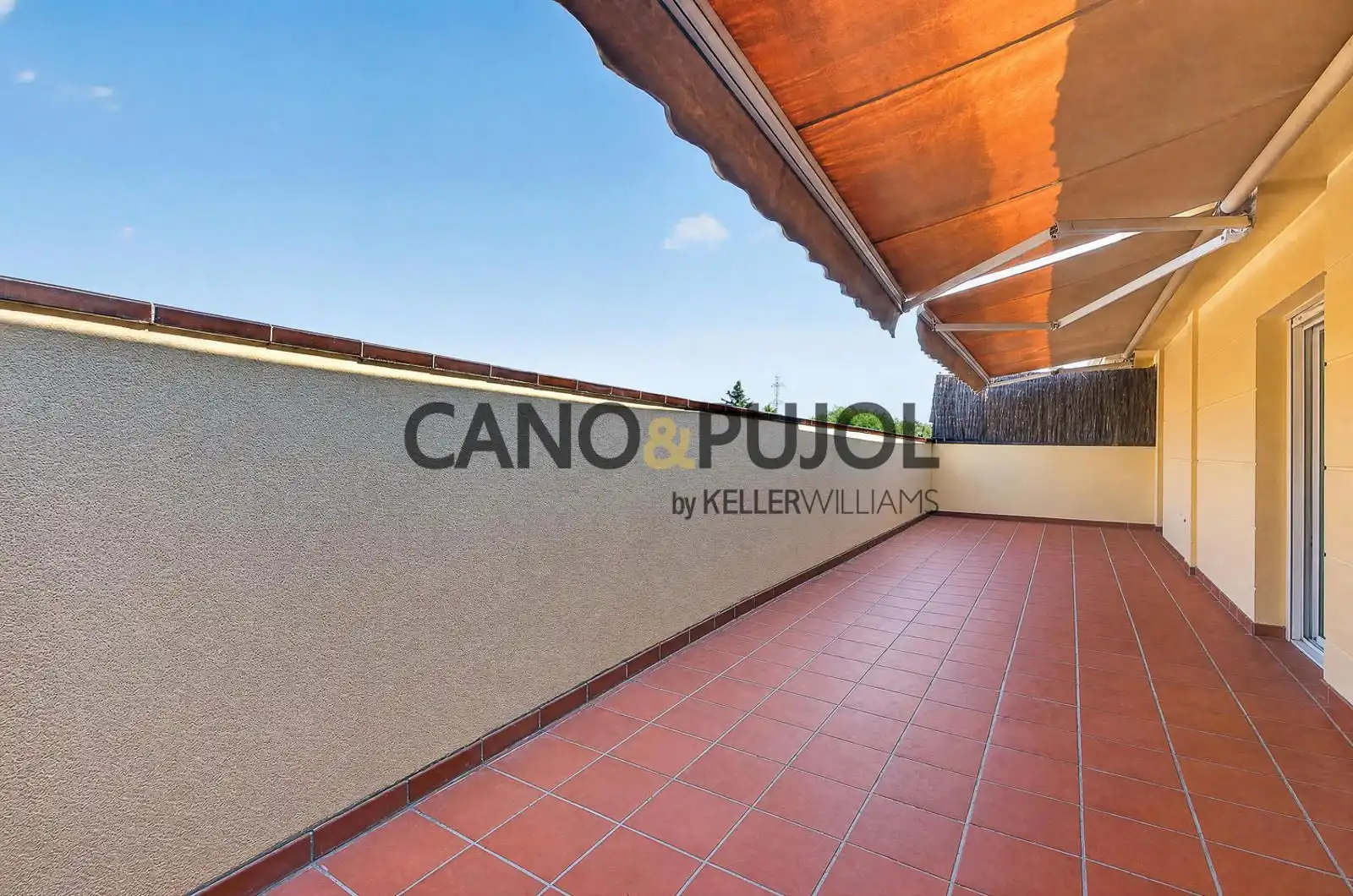 Terraza de Ático en venta en Rubí con Aire acondicionado, Calefacción y Jardín privado