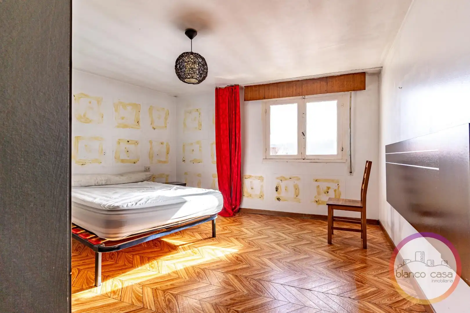 Bedroom of Houses for sale in Laxe  with Heating and Terrace
