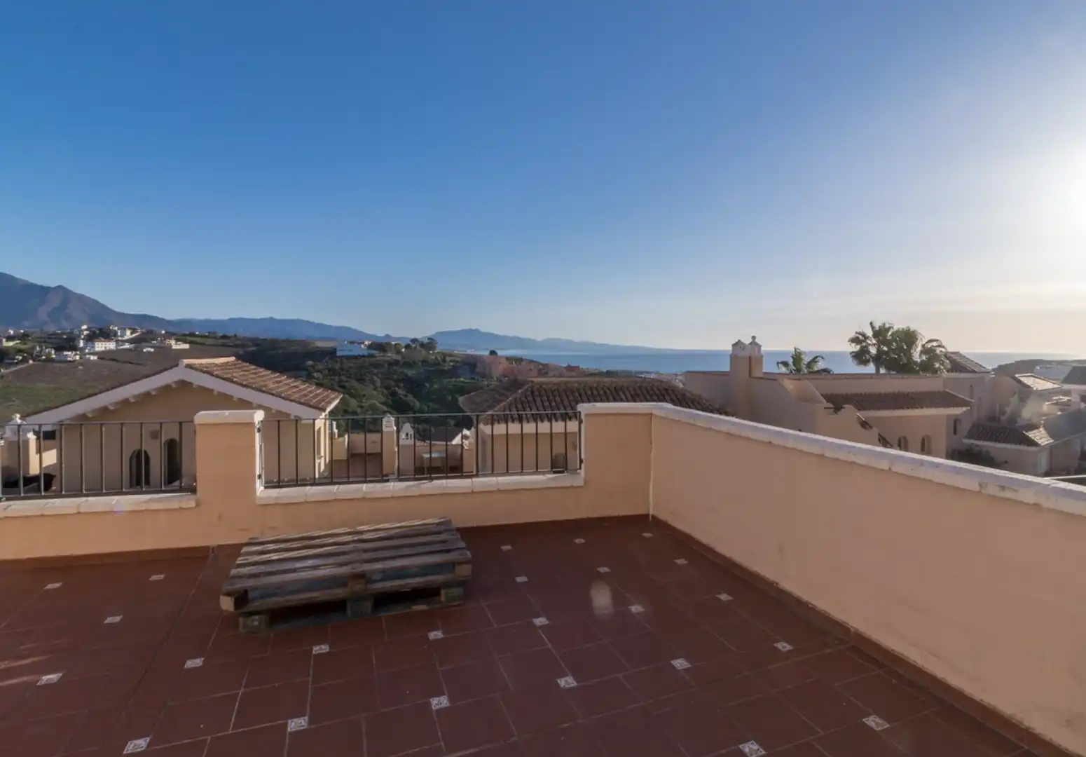 Casa a schiera con terrazza in vendita a La Duquesa, imagen 23