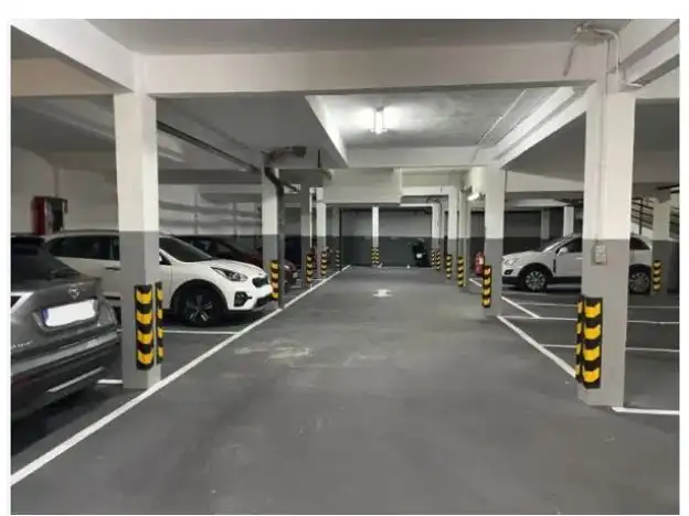 Garage for rent in Madrid, Madrid