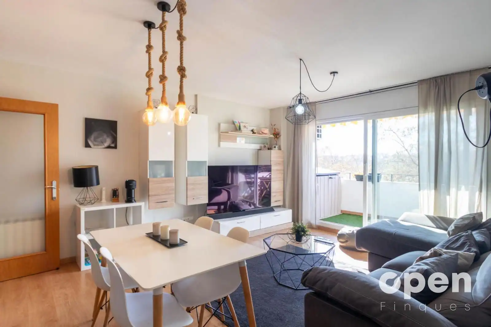 Piso en venta en Montserrat - Vilardell