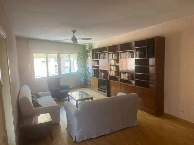 Wohnzimmer von Wohnung zur Miete in Sant Cugat del Vallès mit Klimaanlage, Heizung und Parkett
