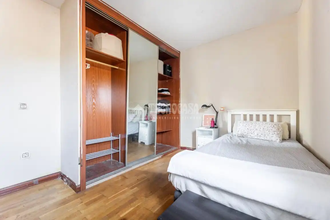 Dormitori de Casa o xalet en venda en Las Rozas de Madrid amb Aire condicionat, Calefacció i Terrassa
