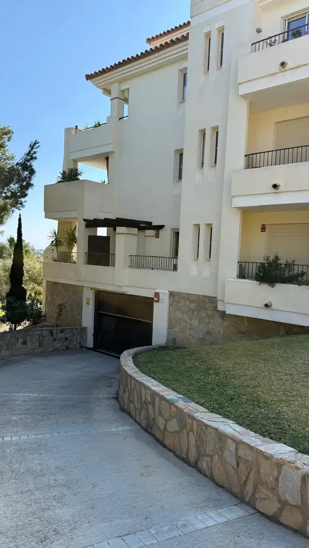 Dúplex amb terrassa en venda a Golf Bahía, imagen 17