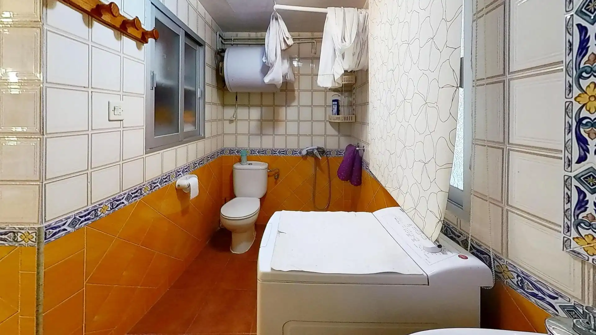 Baño de Finca rústica en venta en Gualchos con Aire acondicionado, Terraza y Amueblado