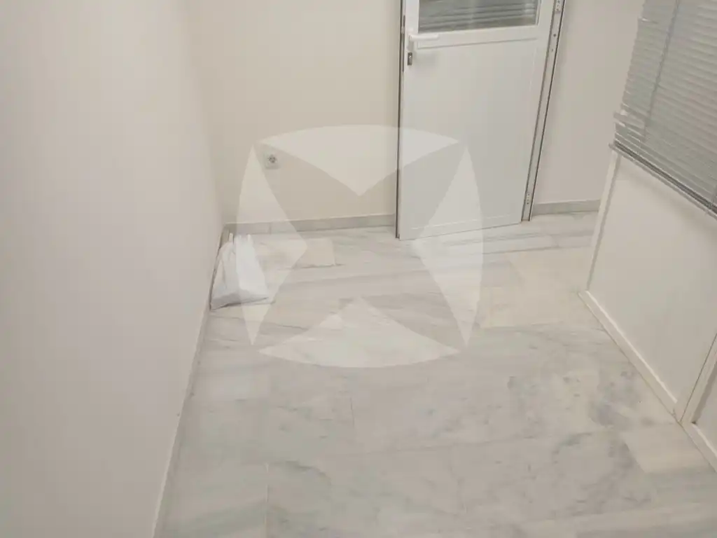 Office space with lift to rent in Calle Rafael Lucenqui, imagen 8