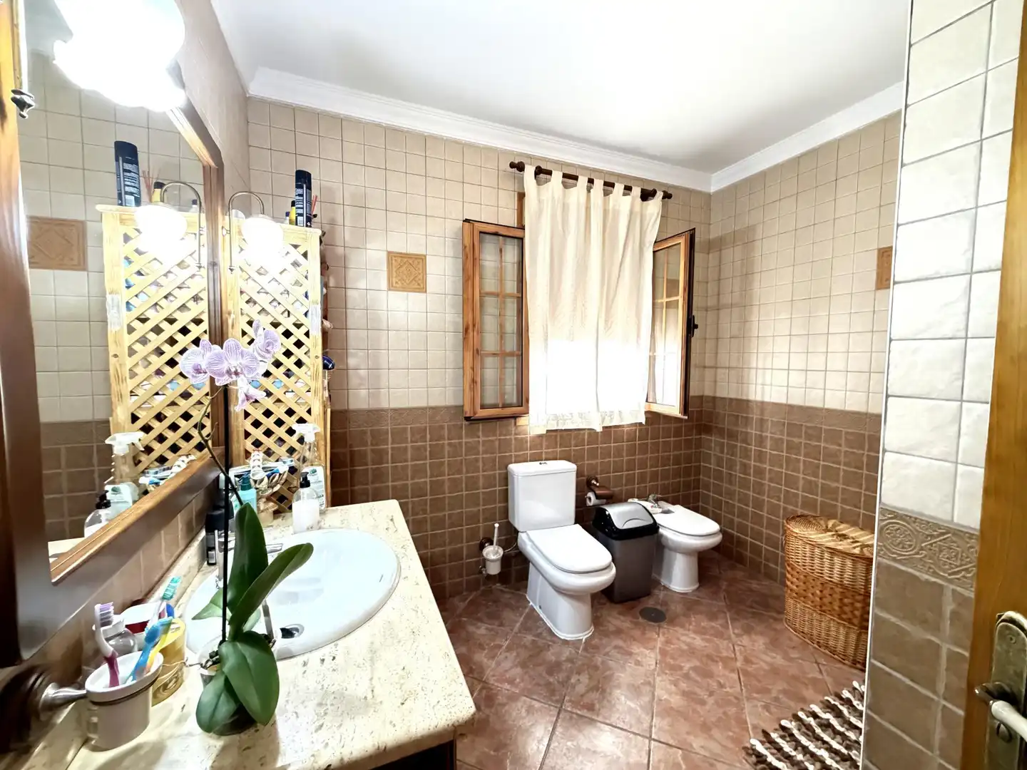 Bathroom of Country homes for sale in Valle de Abdalajís  with Air Conditioner, Heating and Private garden