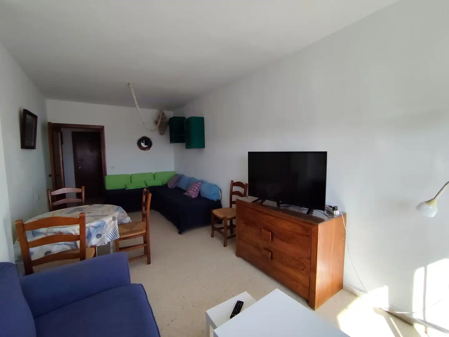 Sala de estar de Apartamento de alquiler en Sanlúcar de Barrameda con Amueblado, Lavadora y Microondas