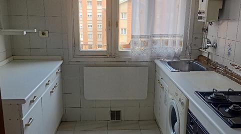 Foto 3 de Pis en venda a Avenida de Gaspar García Laviana, 34, Pumarín, Asturias