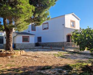 Vista exterior de Casa o xalet en venda en Cabra del Camp amb Terrassa i Piscina