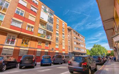 Exterior view of Flat for sale in Valladolid Capital  with Air Conditioner