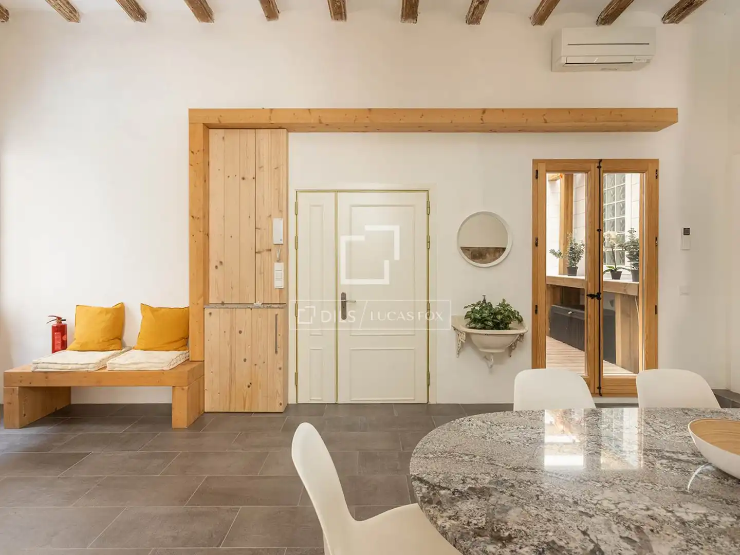 Piso en venta en Barcelona con Aire acondicionado, Calefacción y Terraza