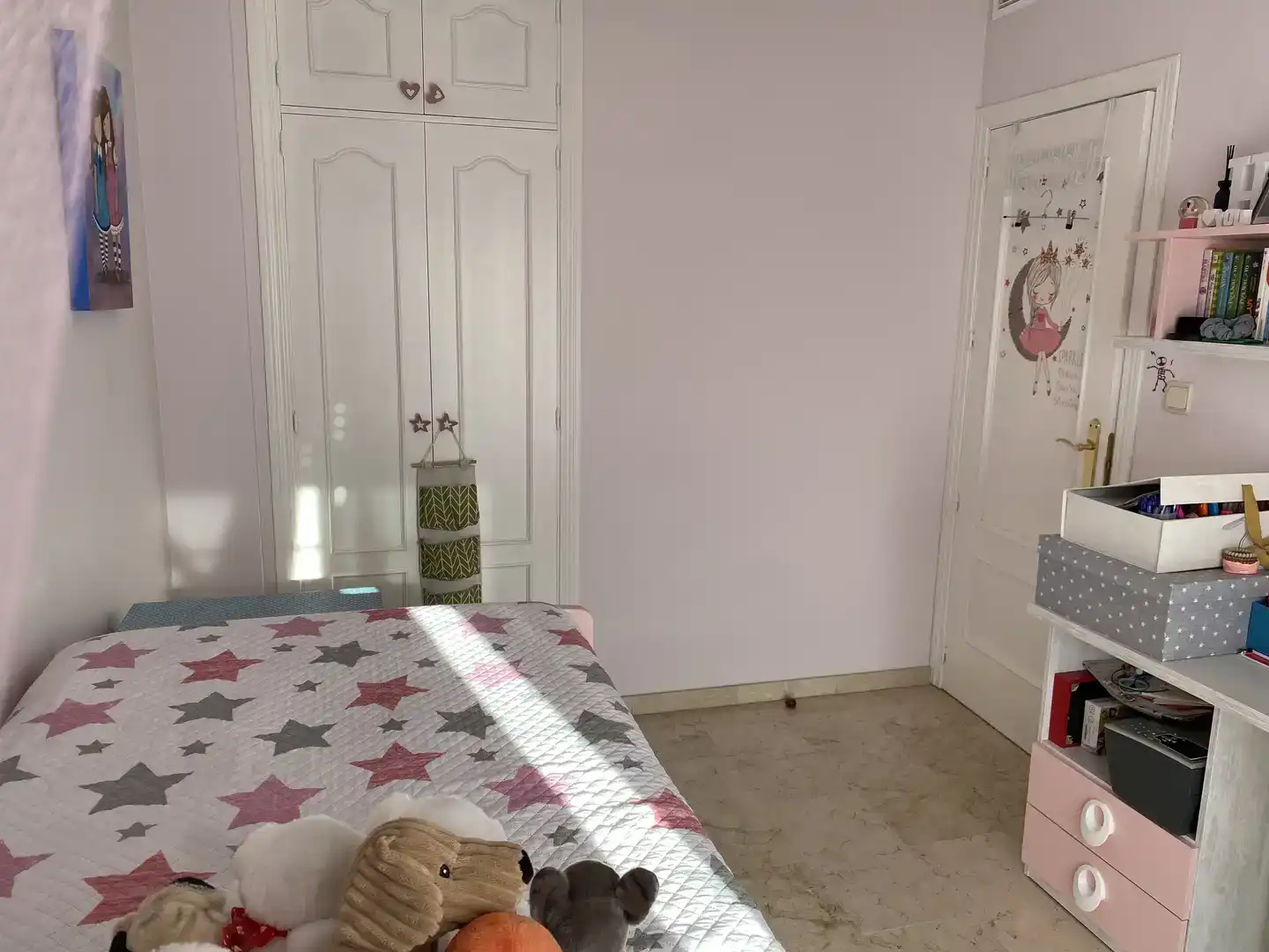 Dormitori de Casa adosada en venda en Peligros amb Aire condicionat i Balcó