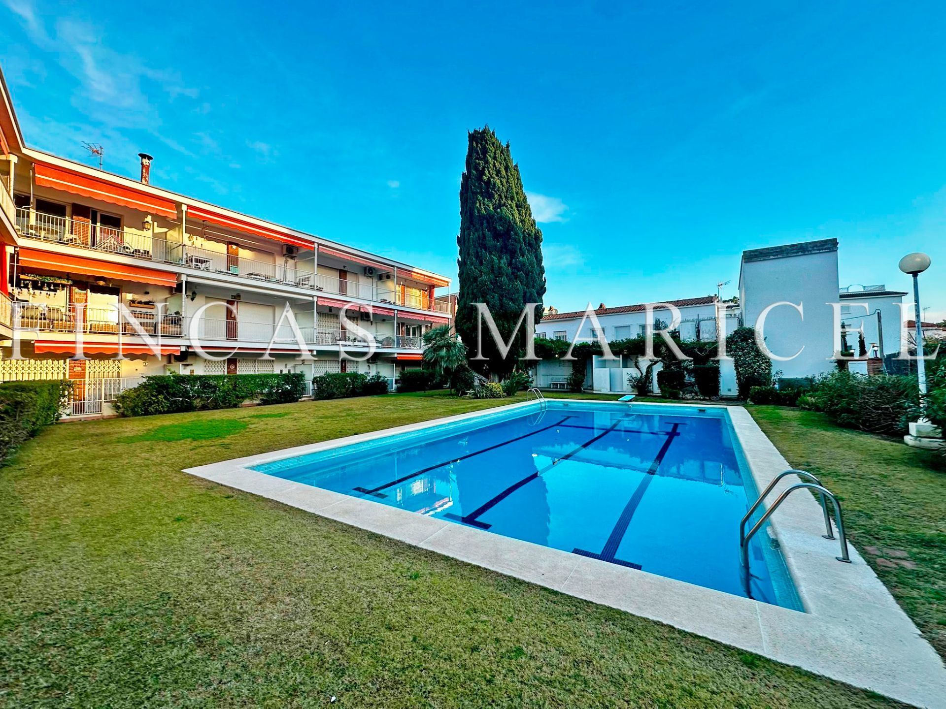 Flat for sale in Can Girona - Terramar - Vinyet