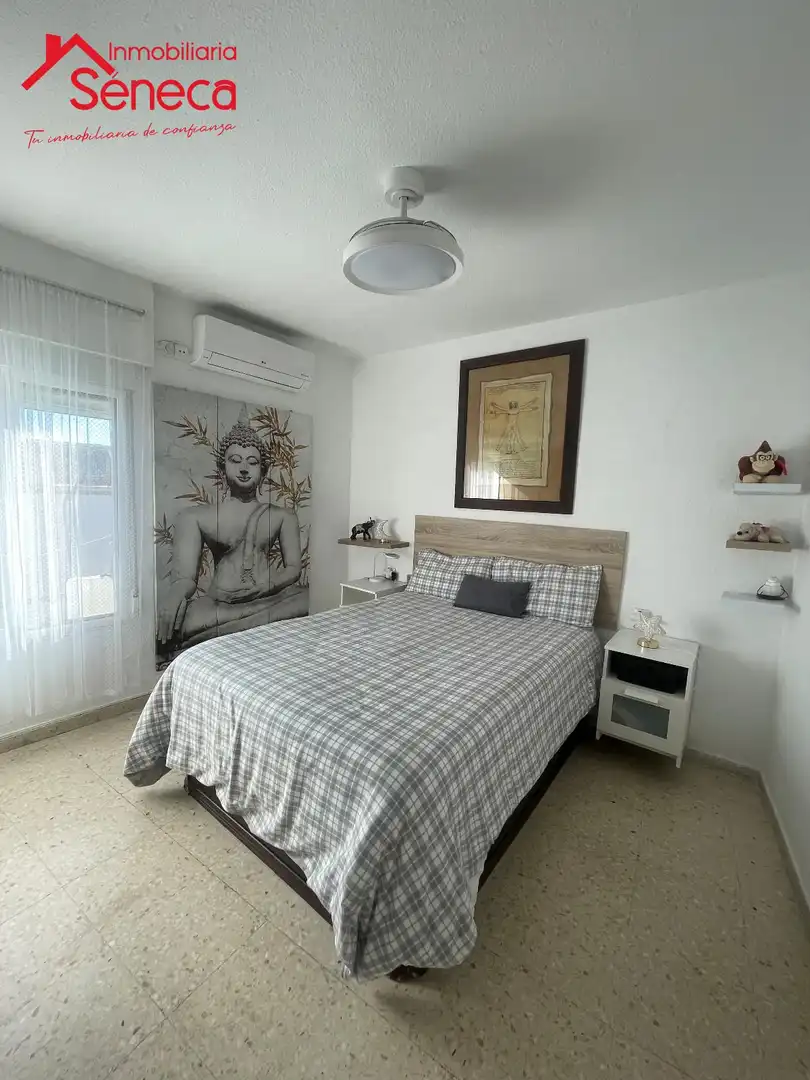 Bedroom of Flat for sale in Córdoba  with Heating, Storage room and Furnished