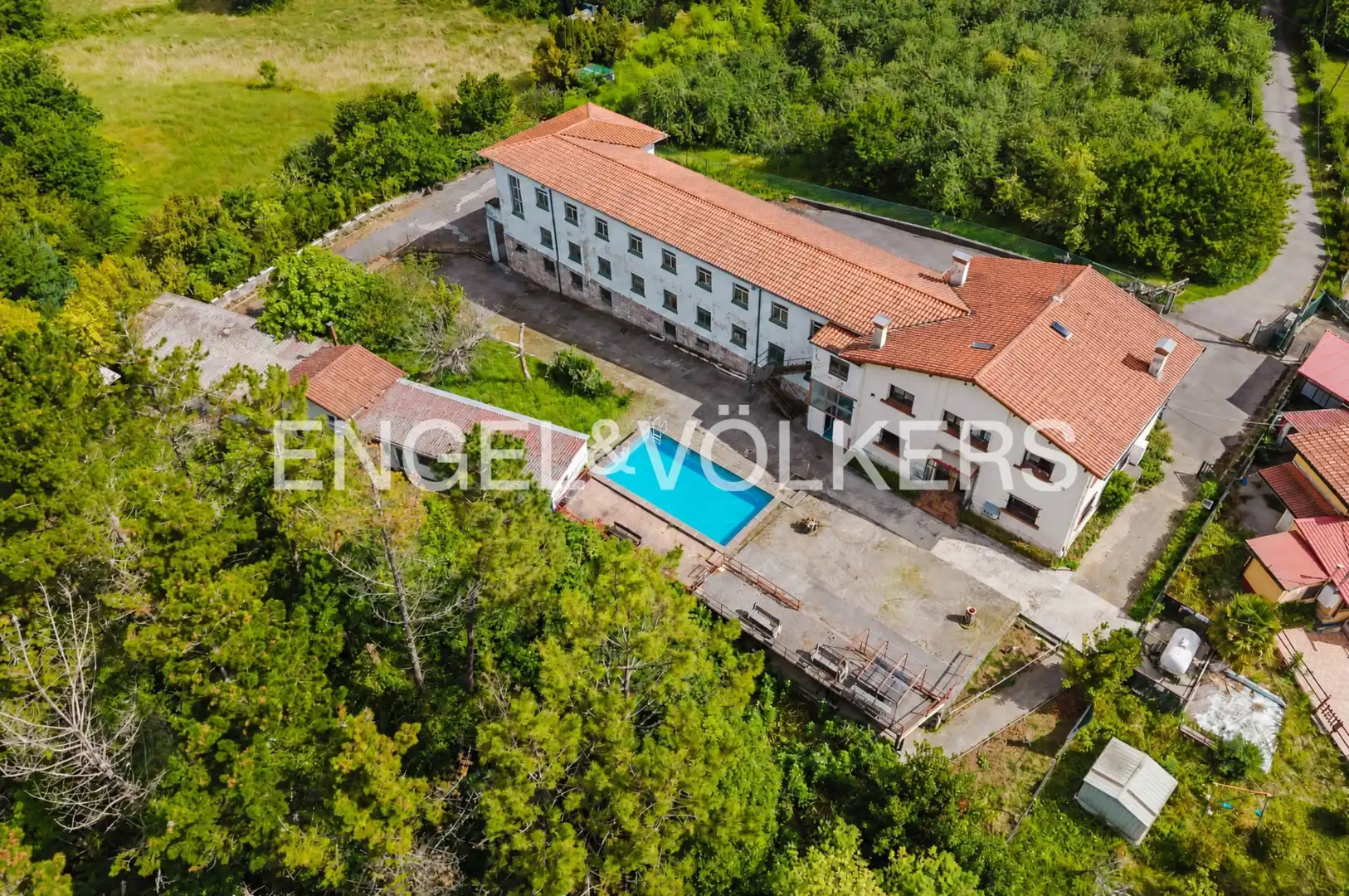 Exterior view of Houses for sale in Donostia - San Sebastián   with Air Conditioner, Heating and Private garden