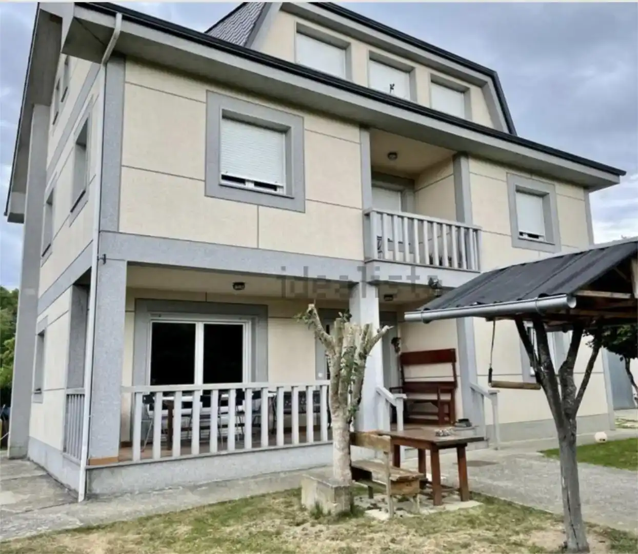 Vista exterior de Casa o xalet en venda en O Corgo   amb Balcó