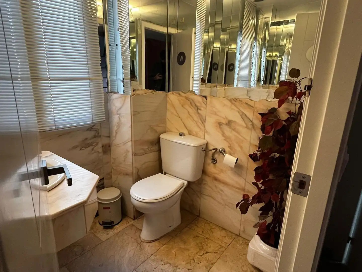 Bathroom of Flat for sale in Córdoba  with Air Conditioner, Heating and Terrace