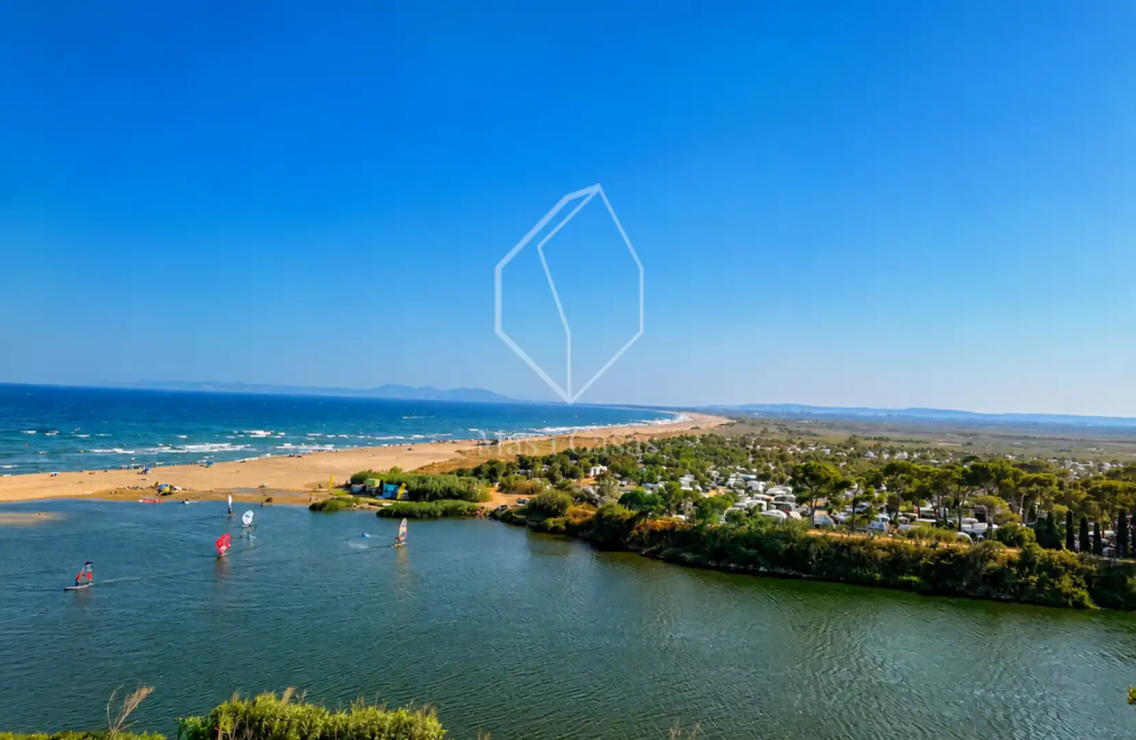 Wohnungen zum Verkauf in Empuriabrava mit Klimaanlage, Terrasse und Möbliert