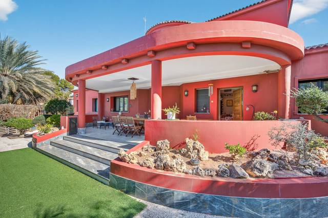 Casa-chalet en Venta en Valverde