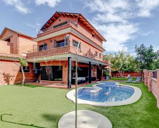 Garden of House or chalet for sale in Castelldefels  with Air Conditioner, Heating and Private garden