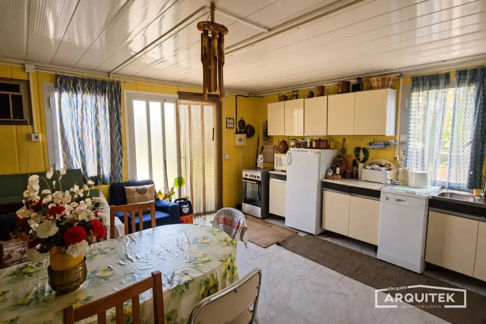 Cuina de Casa o xalet en venda en Puigverd de Lleida amb Jardí privat i Terrassa