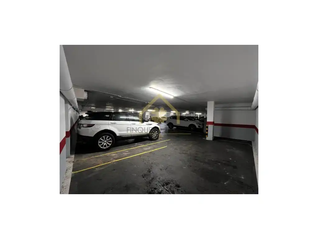 Parkplatz von Dachboden zum Verkauf in Granollers mit Klimaanlage und Terrasse