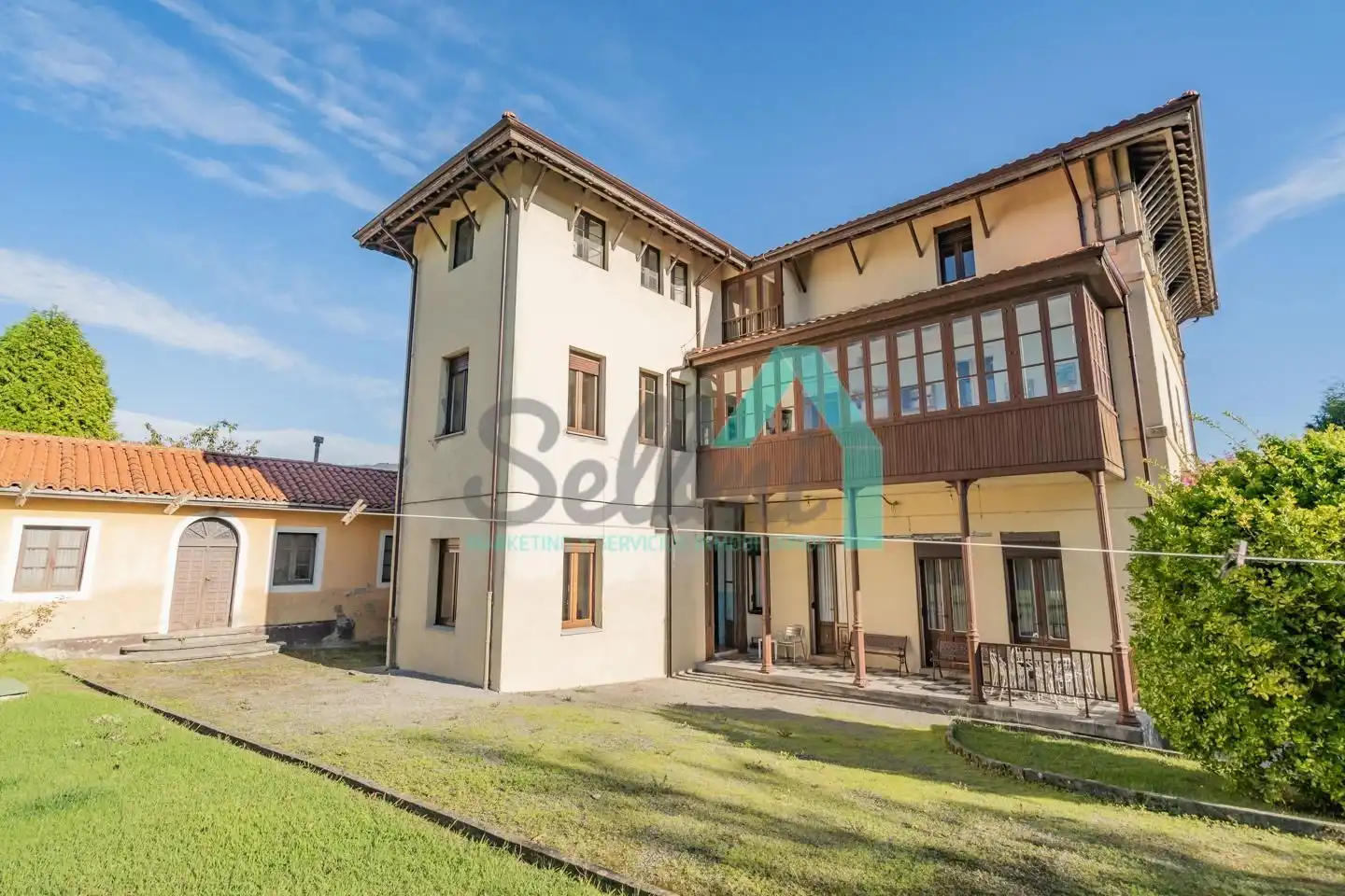 Exterior view of Houses for sale in Pravia  with Heating, Private garden and Parquet flooring