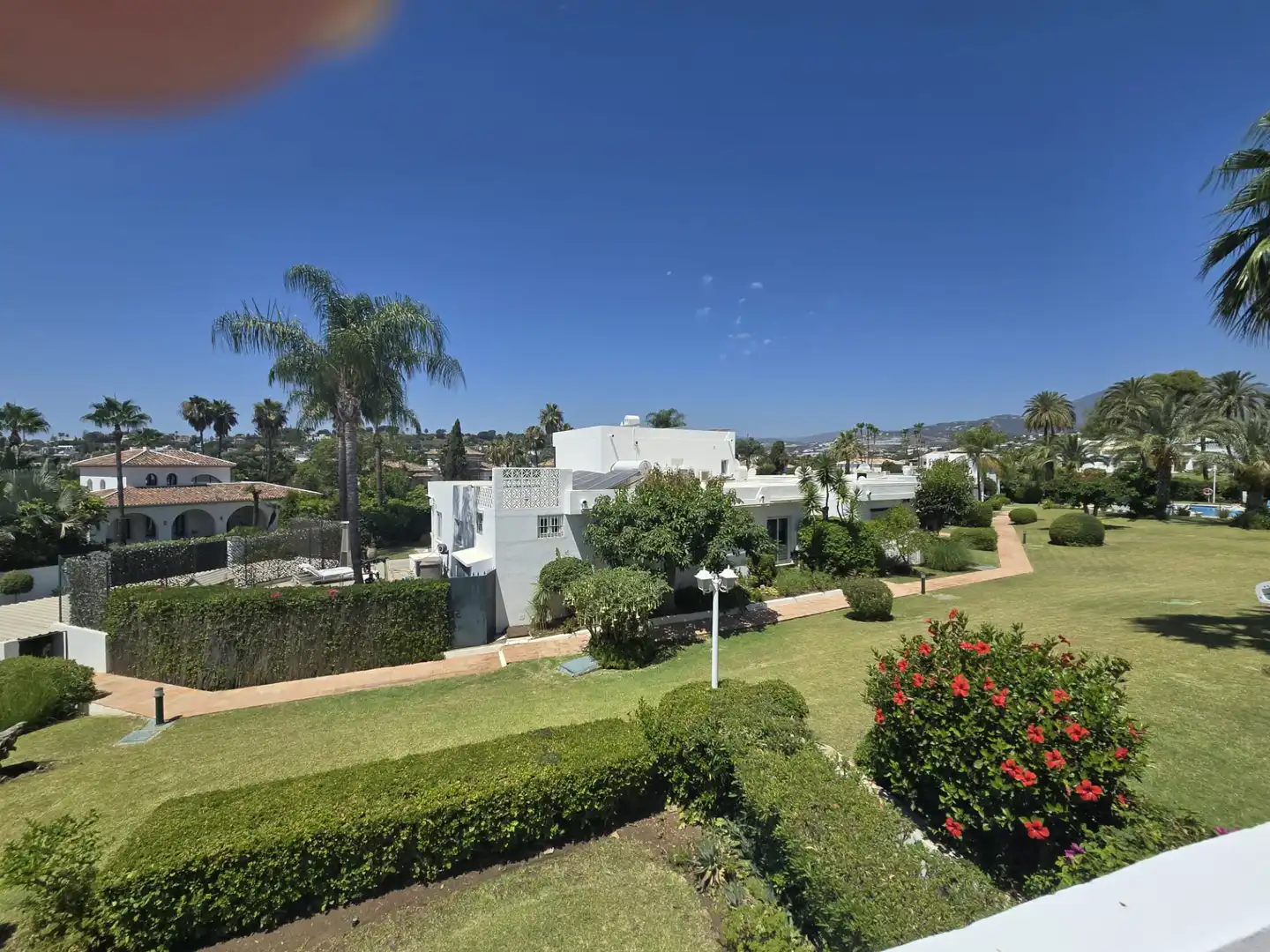 Vista exterior de Apartamento de alquiler en Marbella con Aire acondicionado, Calefacción y Parquet