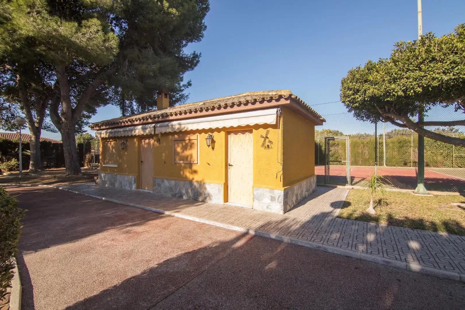Exterior view of Houses for sale in Elche / Elx  with Private garden, Storage room and Swimming Pool