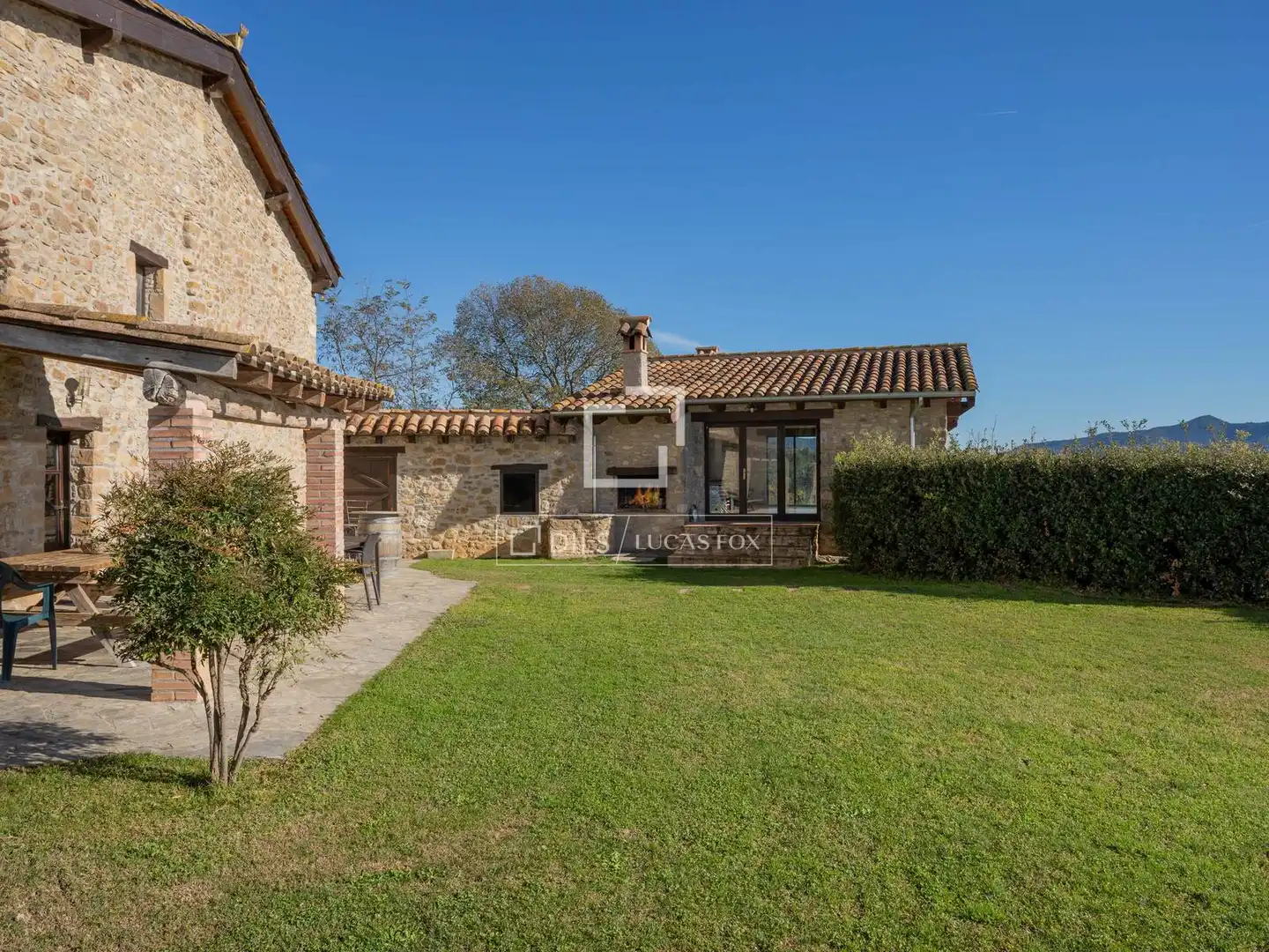 Vista exterior de Finca rústica en venta en Santa Pau con Jardín privado, Terraza y Trastero
