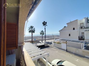Villa zum Verkauf in CALLE ENSAYO GENERAL